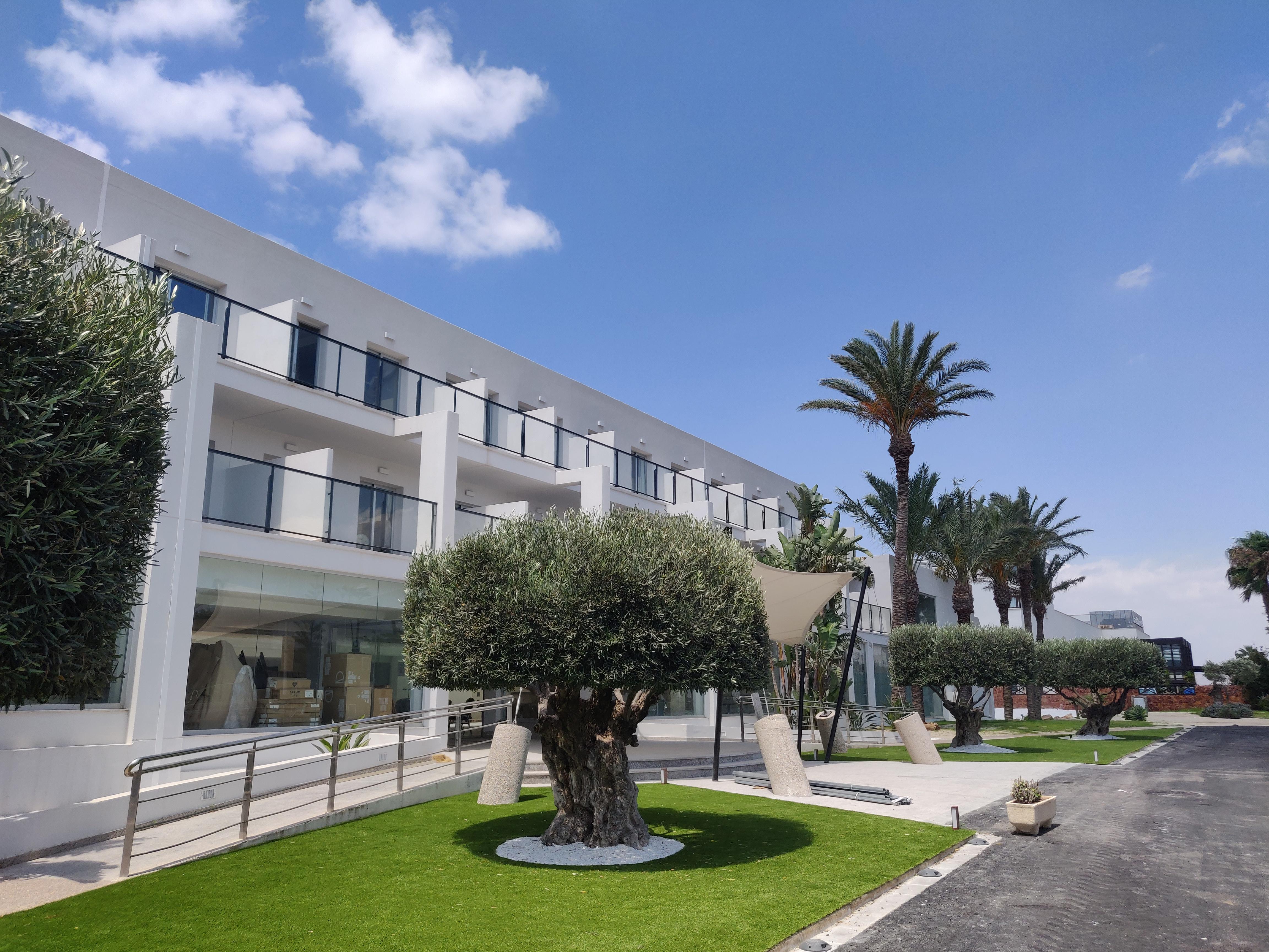 Cabogata Beach Hotel Retamar  Exteriör bild The campus of the University of Nicosia