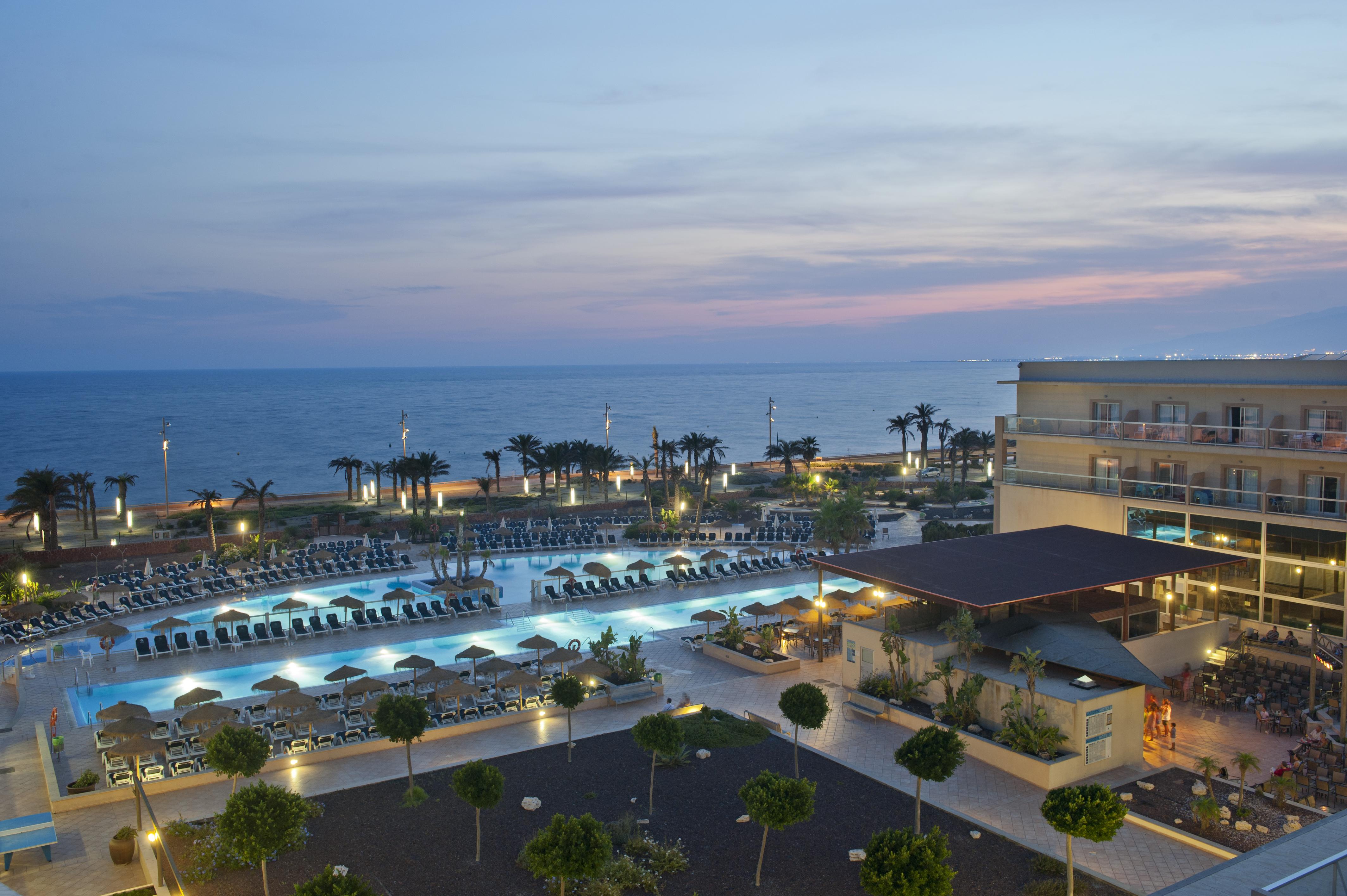 Cabogata Beach Hotel Retamar  Exteriör bild The Dan Hotel